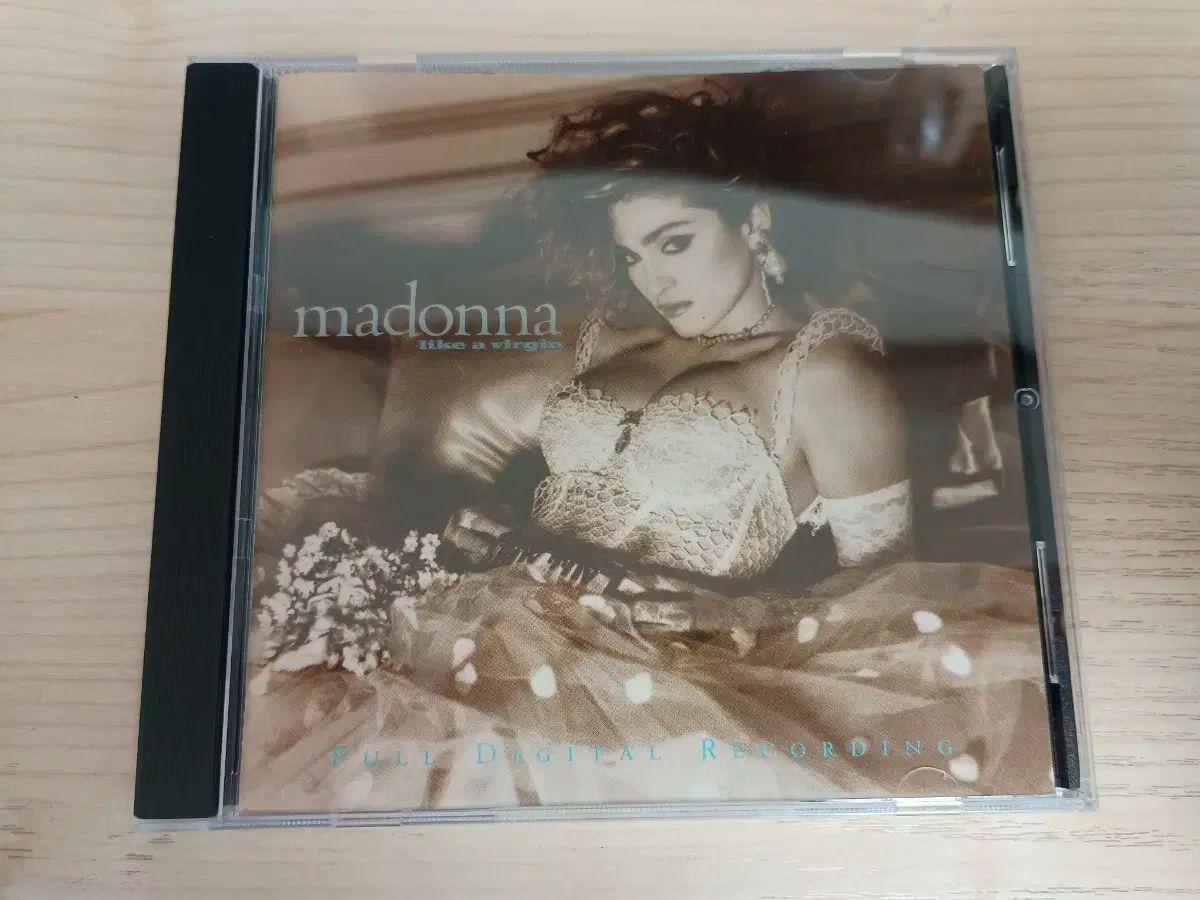 マドンナ 1 家 CD 出品