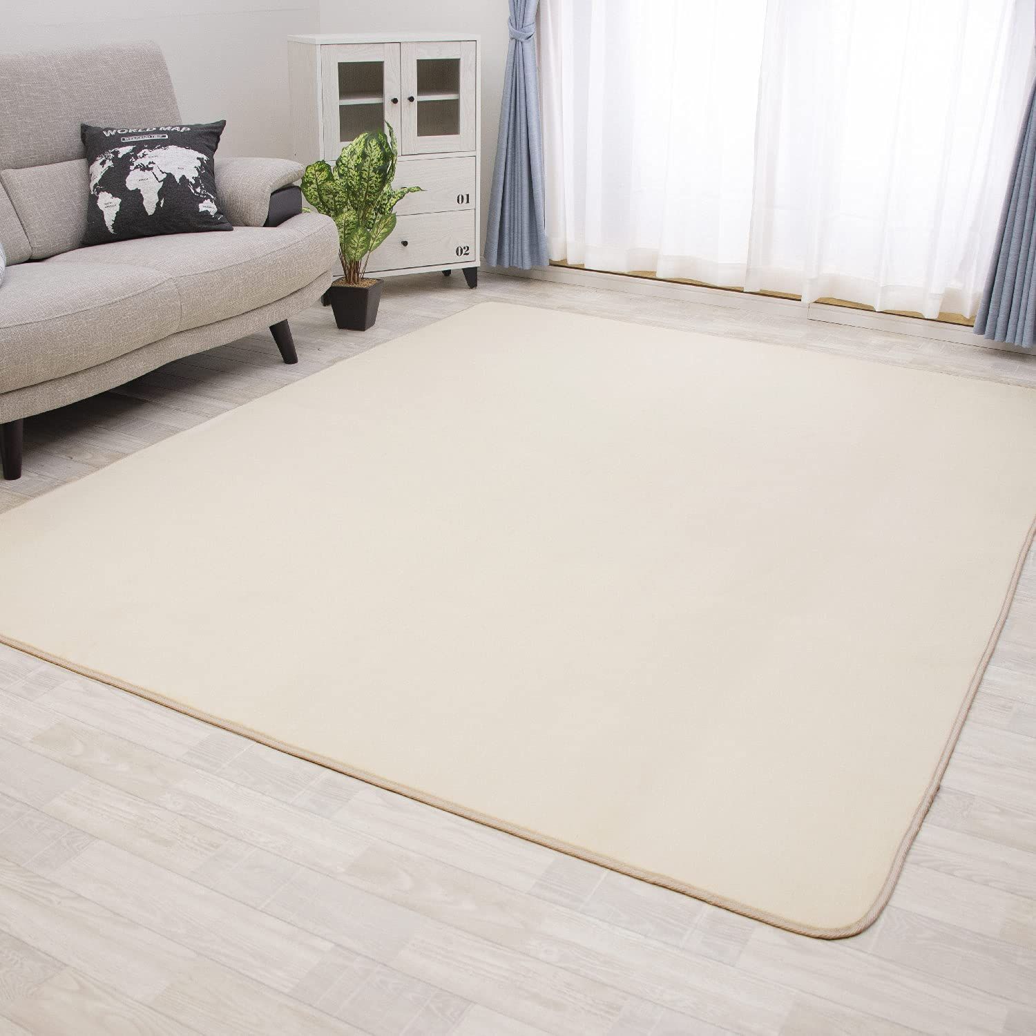 【数量限定】滑り止め付 選べる28 200×250cm ラグ 約3畳 軽量設計 カーペット 超高密度マイクロファイバー生地使用 丸洗いOK フリーリー オールシーズン快適に使用 無地・ベージュ