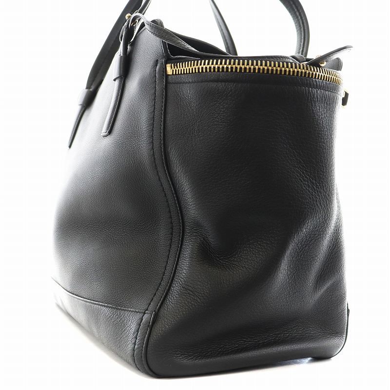 サルヴァトーレフェラガモ Salvatore Ferragamo アリアナ ガンチーニ 