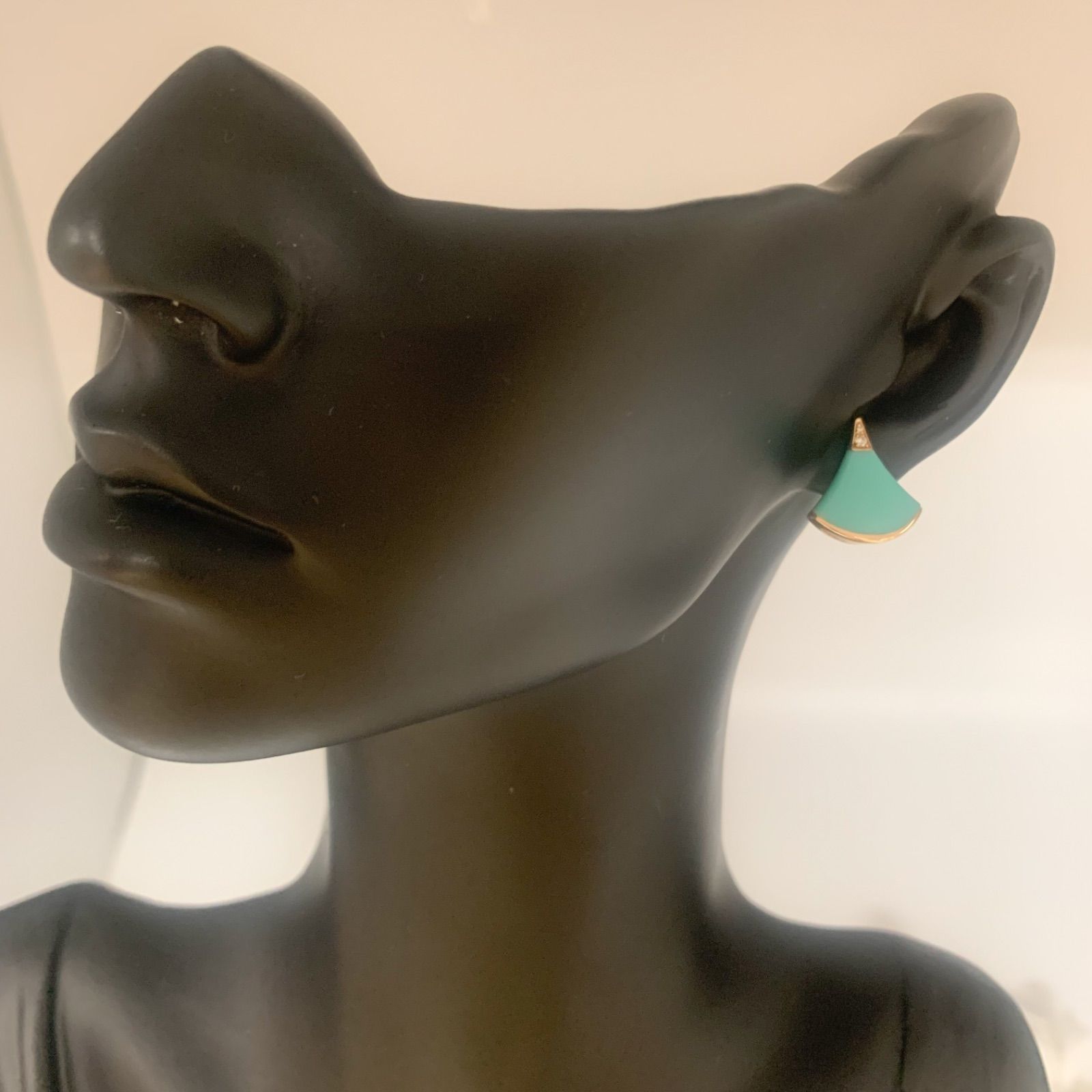 R*a様 BVLGARI ブルガリ ディーヴァドリーム ピアス Au 750 片 R*a様 BVLGARI ブルガリ ディーヴァドリーム ピアス Au 750 片