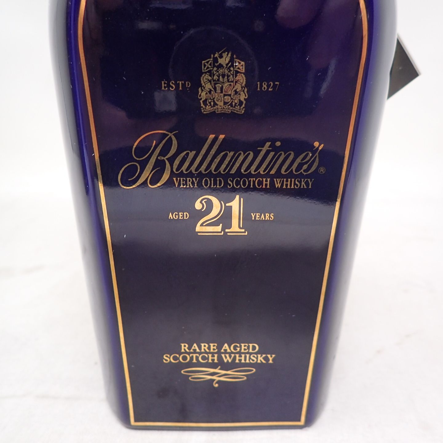 バランタイン 21年 陶器ボトル 700ml 43％ 1495g Ballantine's【Z