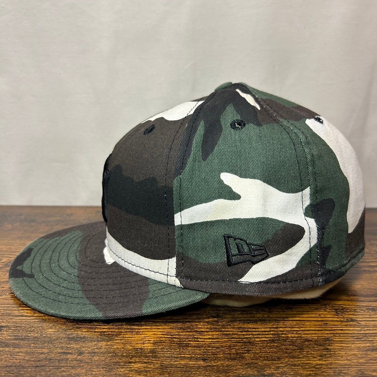 B77 ニューエラ 59fifty ヤンキース usa製 ヴィンテージ 1710 B77 ニューエラ 59fifty ヤンキース usa製 ヴィンテージ 1710