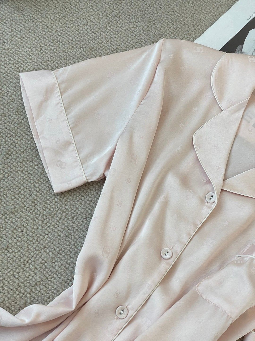 CHANEL シャネル