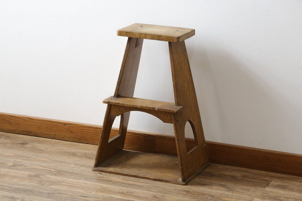 美品　木製　踏み台　収納付き　昭和レトロ　古家具　台　ヴィンテージ 踏み台 レトロ」の人気商品一覧 | 安い商品を通販サイトから探す
