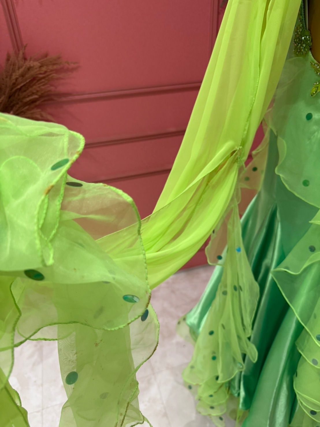 スタンダードドレス グリーン