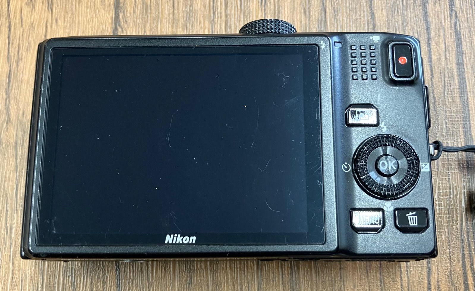 Nikon COOLPIX S8200 シルバー 価格比較 デジカメ 【実用品】Nikon