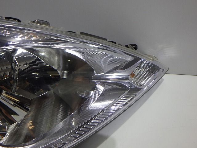 ヘッドライト左右