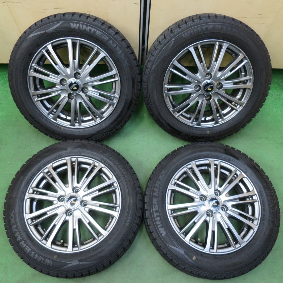 キレイ！21年☆スタッドレス 175/65R15 ダンロップ ウインターマックス 
