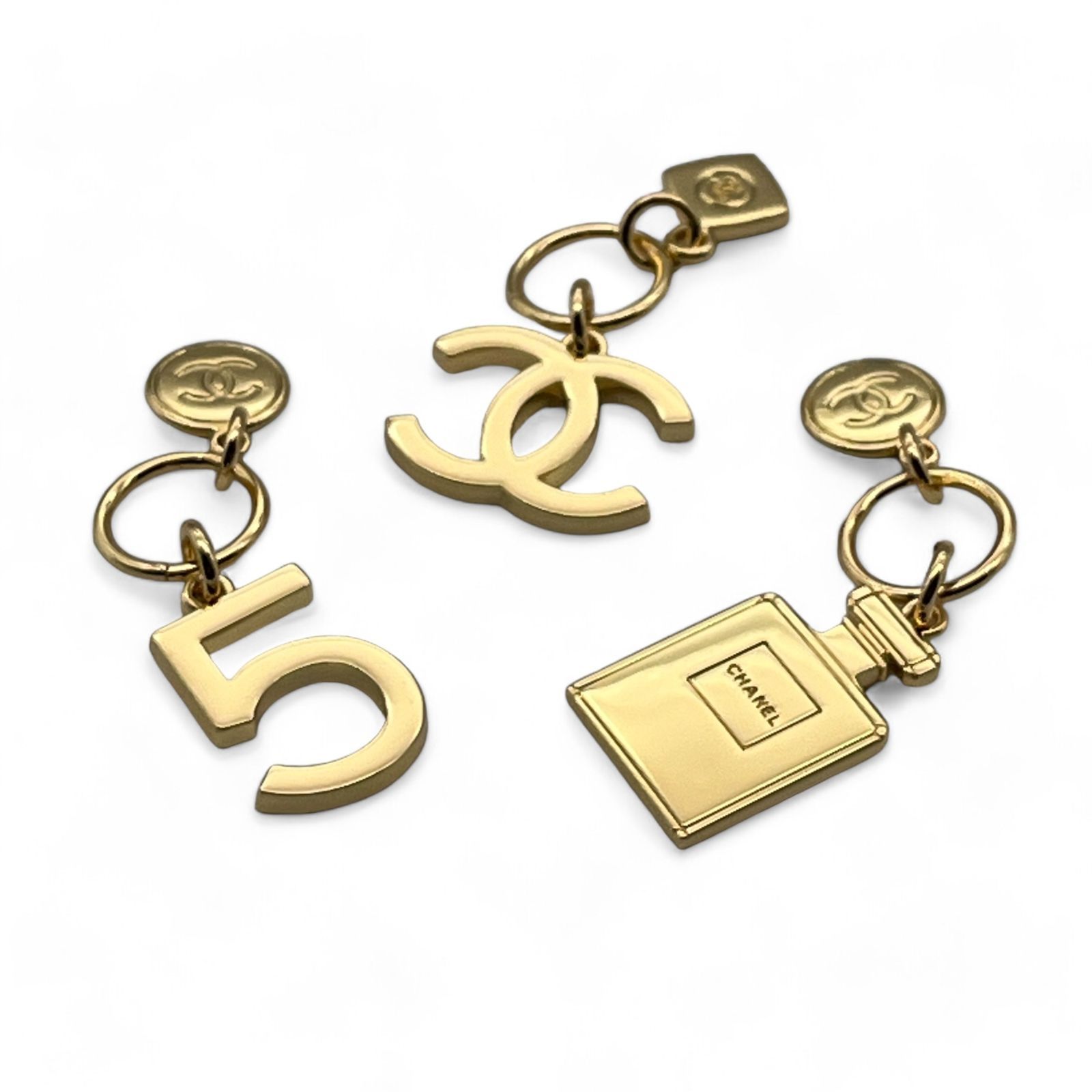 限定 シャネル 2023ホリデー ノベルティチャーム3点 & ギフトBOXセット CHANEL】ホリデー 数量限定品 シャネル ノベルティ チャーム3個