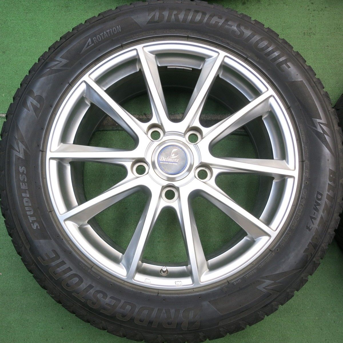 キレイ レクサス LX 等 285 50R20 スタッドレス ブリヂストン ブリザック DM-V3 Delmore デルモア 20インチ PCD150 5H 5091405HAス OLIVIERBERNSTEIN_COM