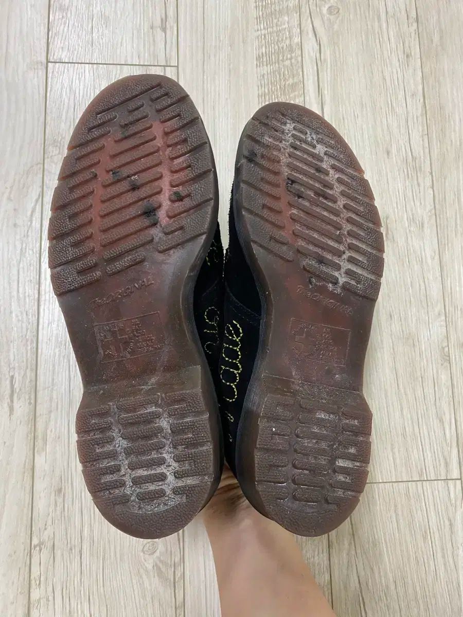 ドクターマーチン デザート