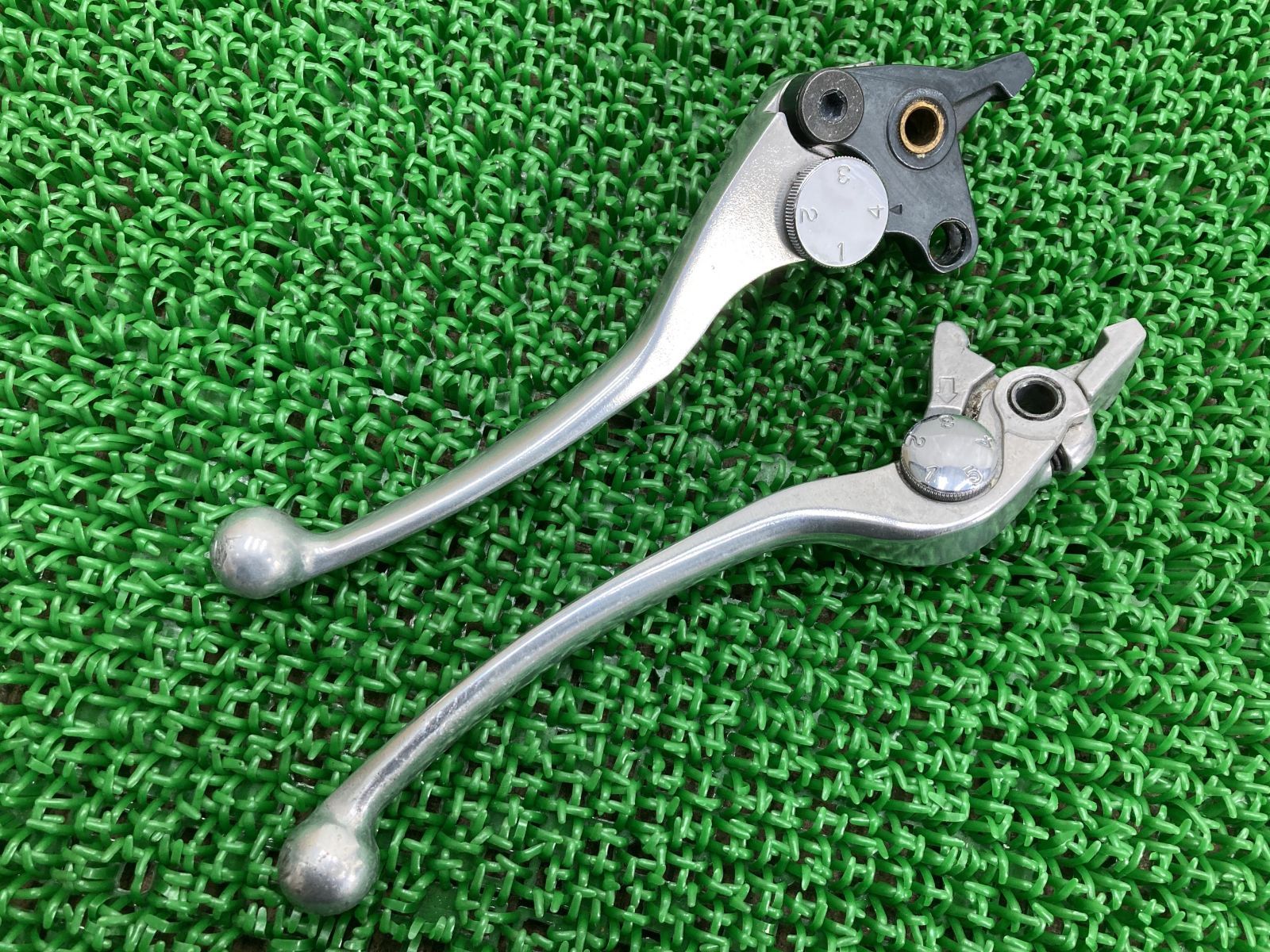 ZRX1200 レバー 左右 カワサキ 純正 中古 バイク 部品 ZR1200A ZRT20A ブレーキレバー クラッチレバー 曲がり無し 品薄 車検 Genuine