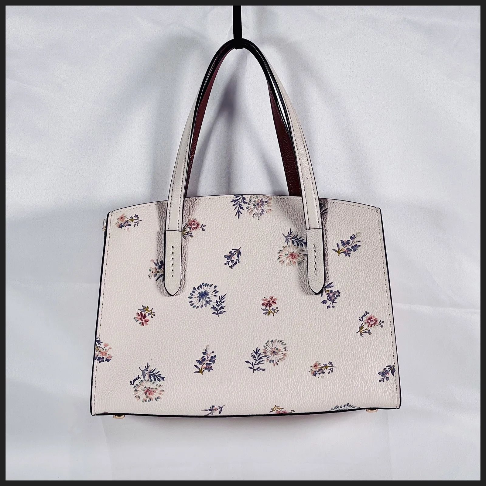 Charlie carryall 28 on sale with meadow prairie print