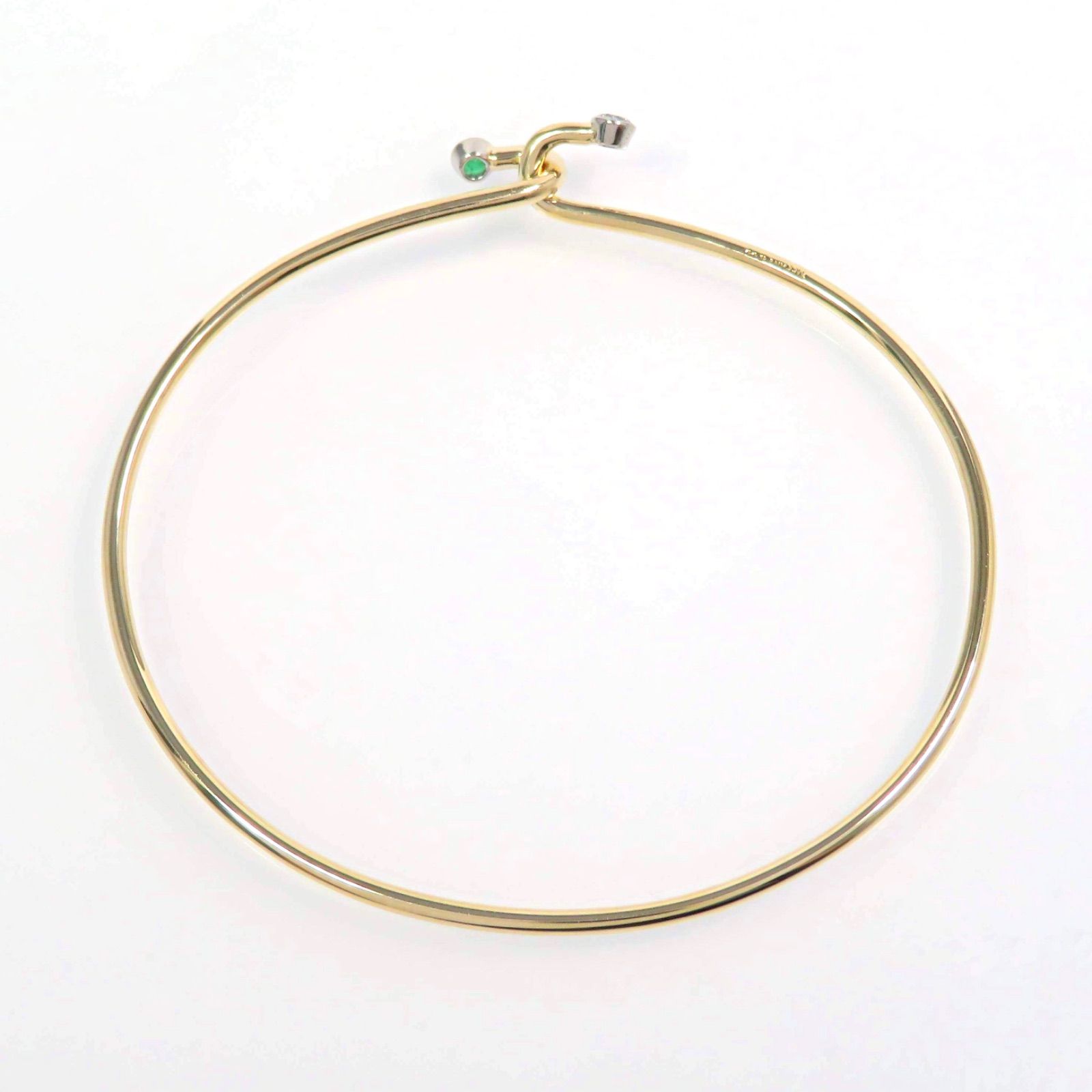 Tiffany & Co. ゴールドワイヤ バングル ティファニー T ワイヤー ブレスレット イエローゴールド | Tiffany & Co.