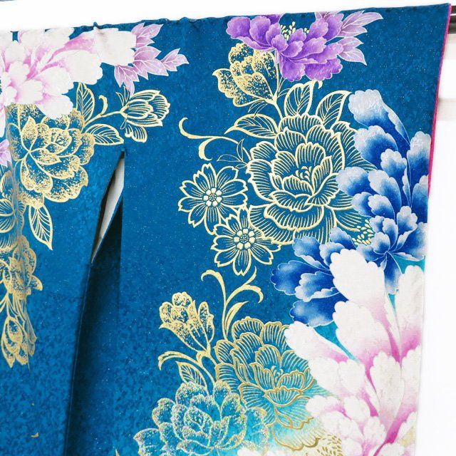 振袖 着物 中古 正絹 金彩 花模様 牡丹 桜 蝶 L トール A1159-3