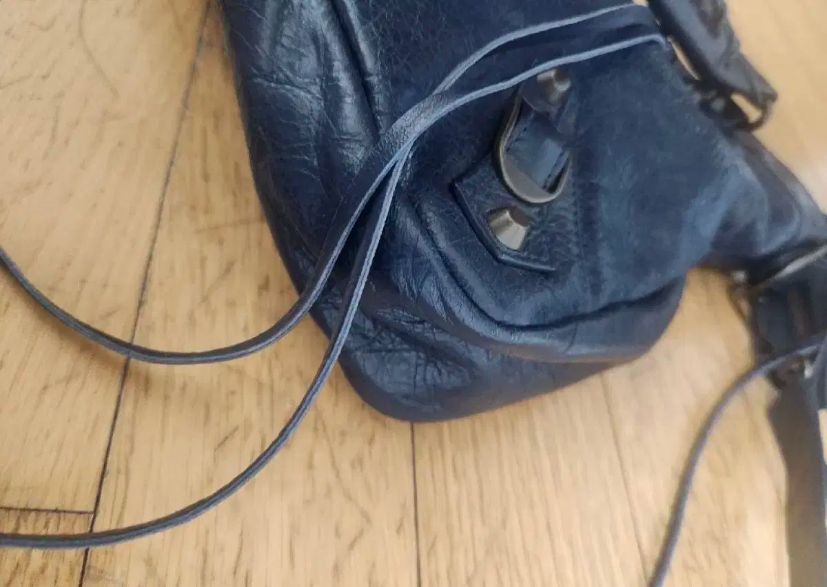 バレンシアガ シティバッグ