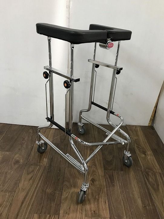 歩行器