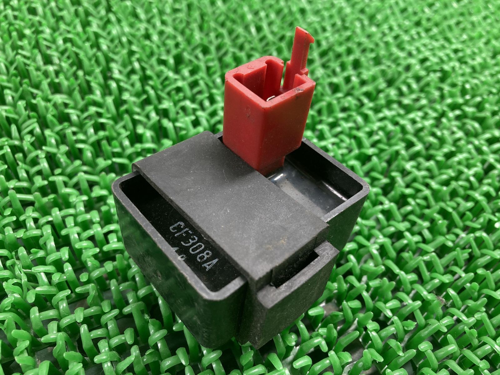 GPZ1100 フューエルポンプリレー CF308A カワサキ 純正 中古 バイク 部品 ZXT10E 燃料ポンプ ザンザス ZXR400 ZZ-R400 車検 Genuine