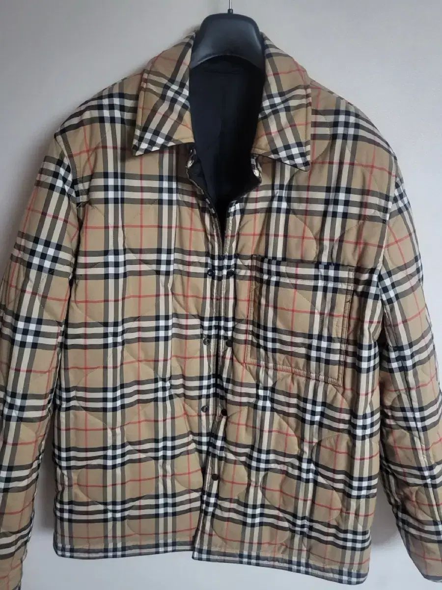 BURBERRY(バーバリー ) 23fw 新しいリバーシブルキルティング