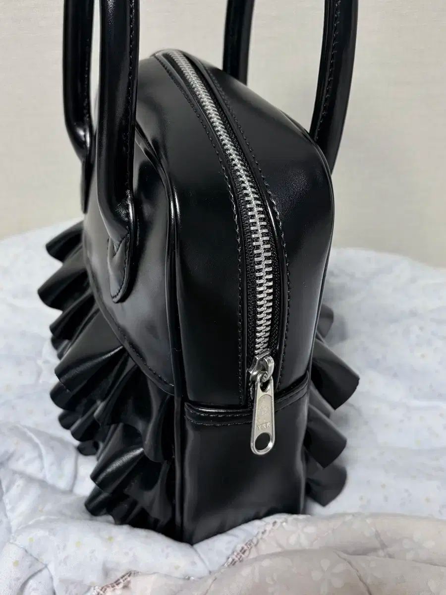 コム デ ギャルソン ガール フリルバッグ