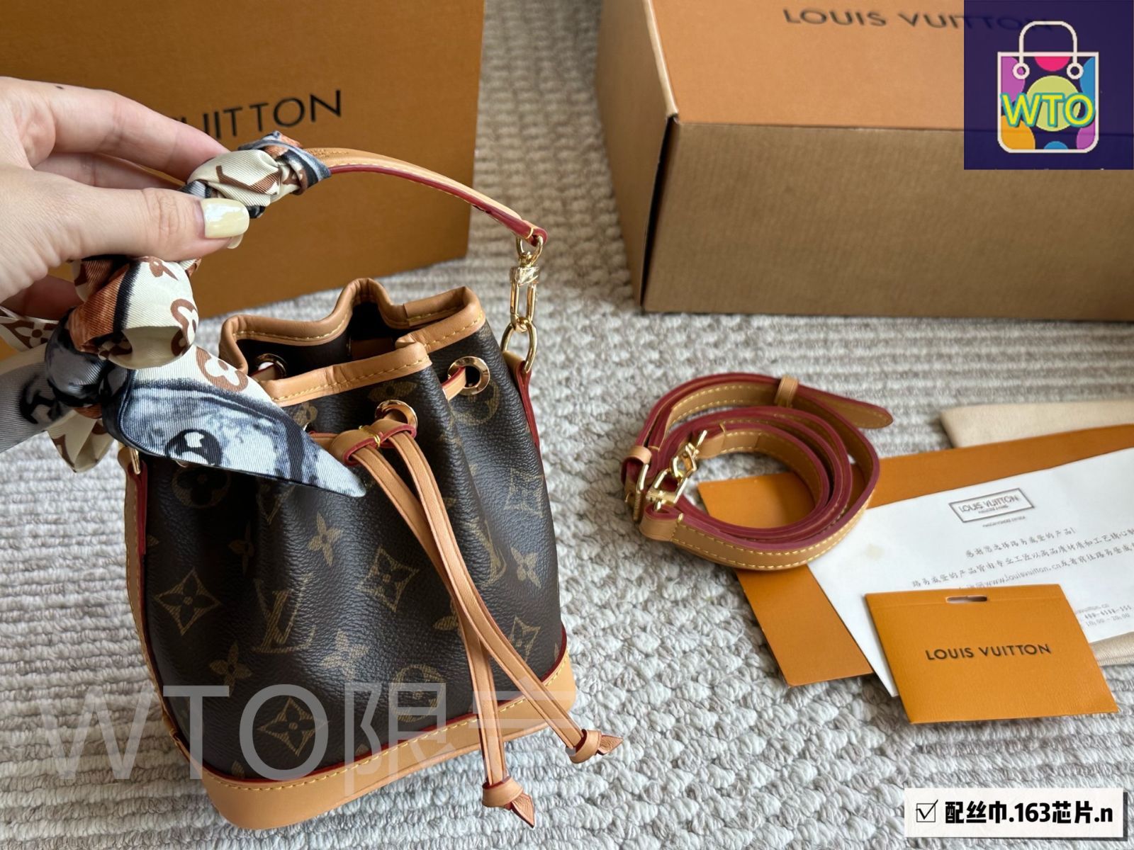 骨董　時代　希少金赤ガラス　取手付き　プレス調　アイスクリームコップ　ウラン② ガラス :: 赤縁 アイスクリームコップ | COTTOU.JP 骨董の通販