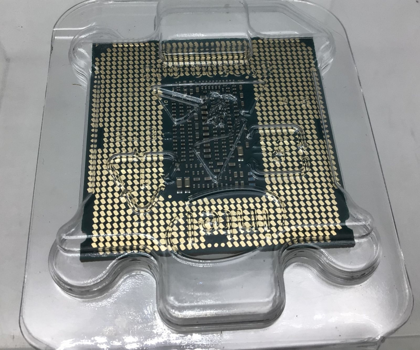 10221 Intel Core i7-9700K 3.60GHz SRELT LGA1151 CPU 箱説付き 動作未 CHRISTIANNAURATH_COM_BR