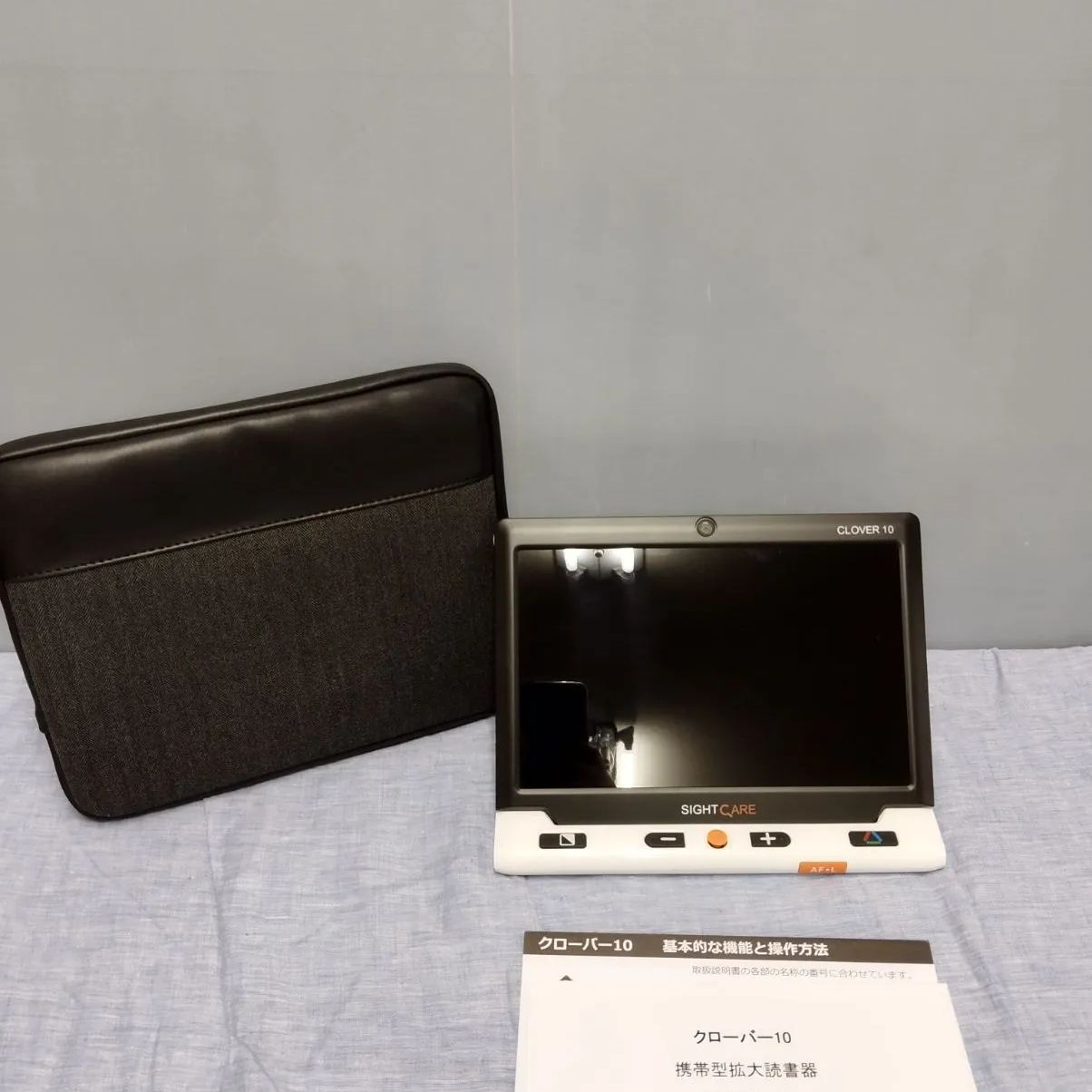 CLOVER 10 クローバー10 携帯型拡大読書器 ケース付き 動作 済み C1065