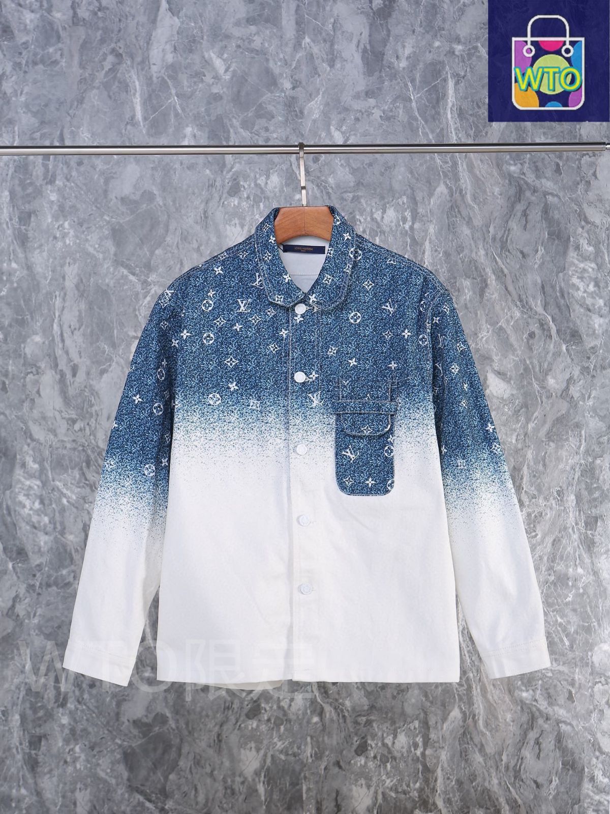 ルイ ヴィトン Louis Vuitton LV の満遍にプリントされた星空グラデーションジーンズジャケット モーラントが着用したものと同じモデルです -WTO輸入1