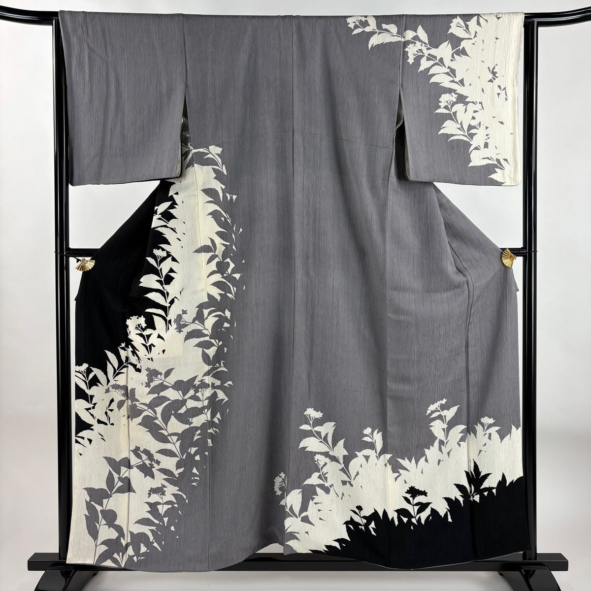 訪問着 身丈158cm 裄丈64.5cm M 袷 草花 シルエット 染め分け 灰紫 正絹