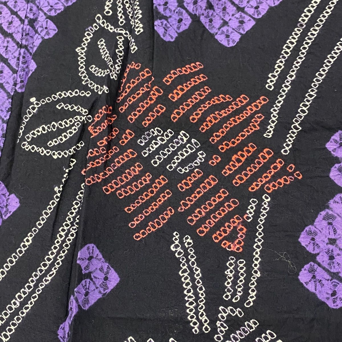 浴衣 身丈158cm 裄丈66.5cm M 筋違い 絞り浴衣 草花 紫 綿 美品 名品  