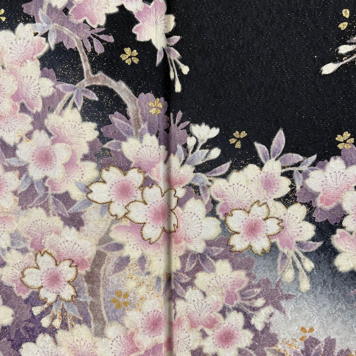 美品 振袖 朱色 雲取り 枝垂れ桜 金彩加工 身丈155cm フォーマル 成人式 美品 振袖 朱色 雲取り 枝垂れ桜 金彩加工 身丈155cm フォーマル
