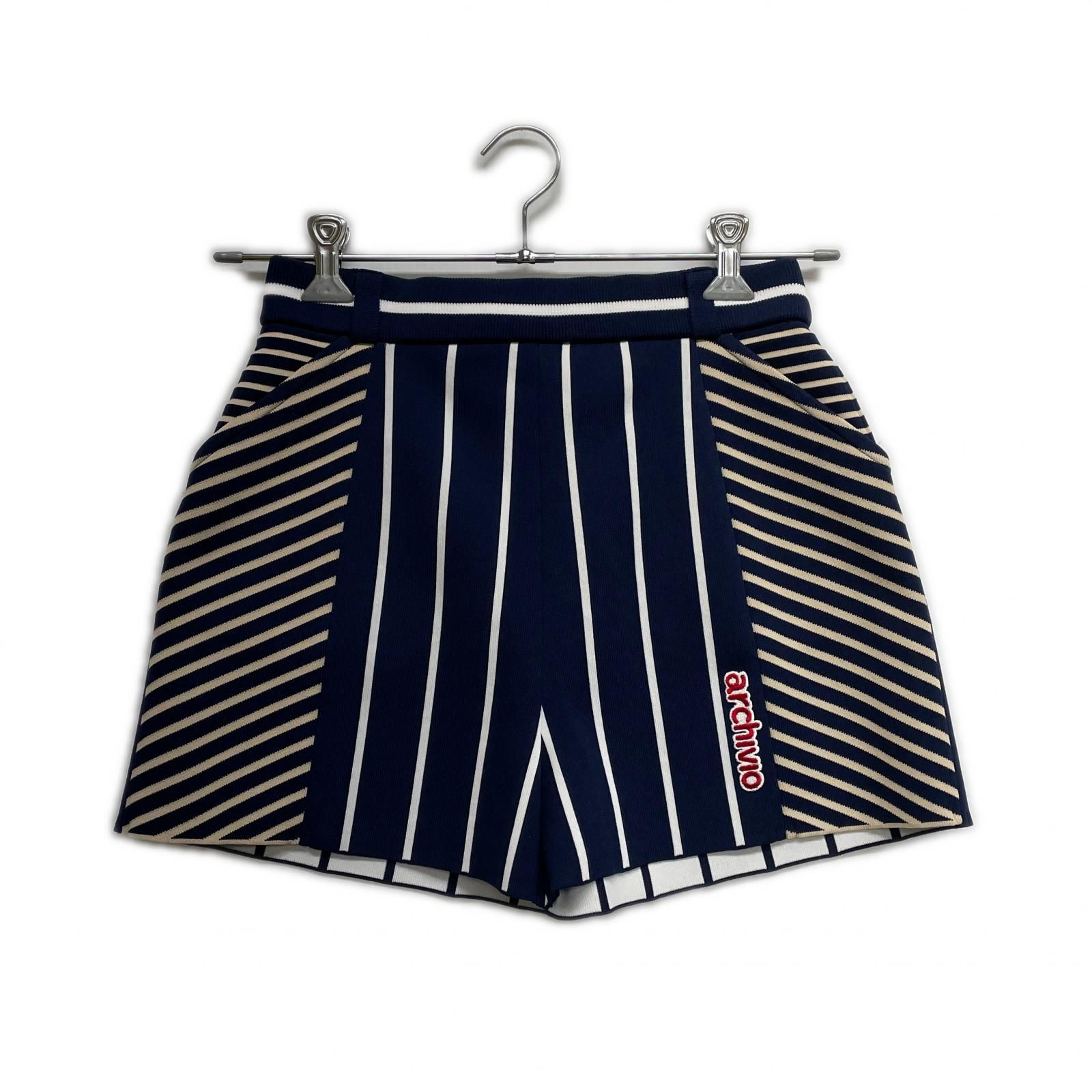 ♥品 レディース アルチビオ archivio ショートパンツ 38 M 紺 ニット ストライプ