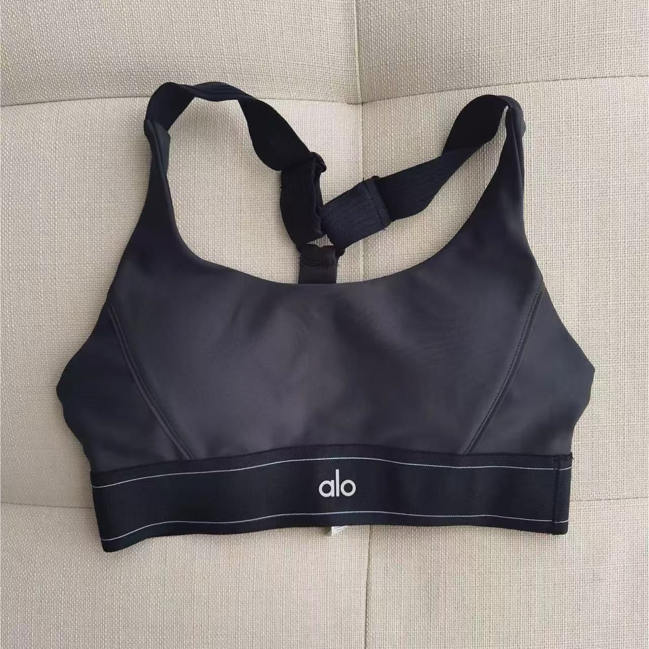 Alo
