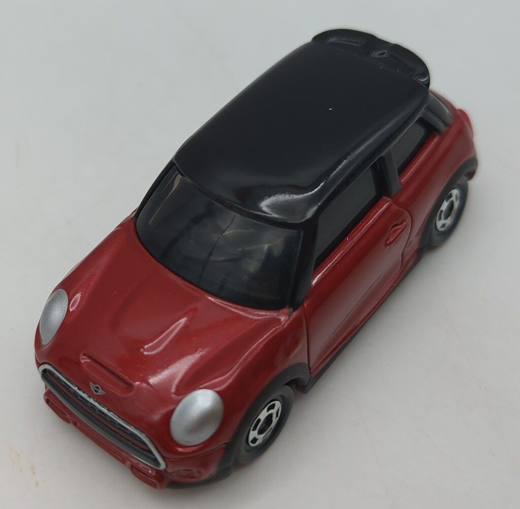 トミカカラフルコレクション ミニジョンクーパーワークス