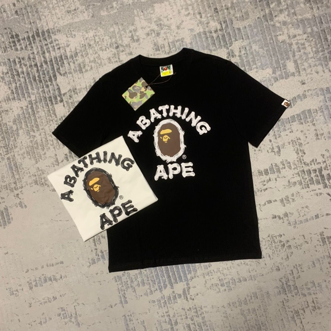 【新品】A BATHING APE Tシャツ