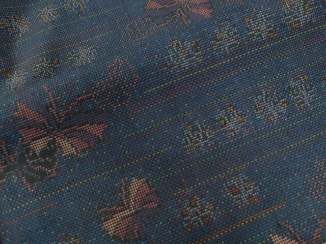 平和屋着物○本場大島紬 9マルキ 霞吉祥舞蝶文 正絹 逸品 CAAW8282yc