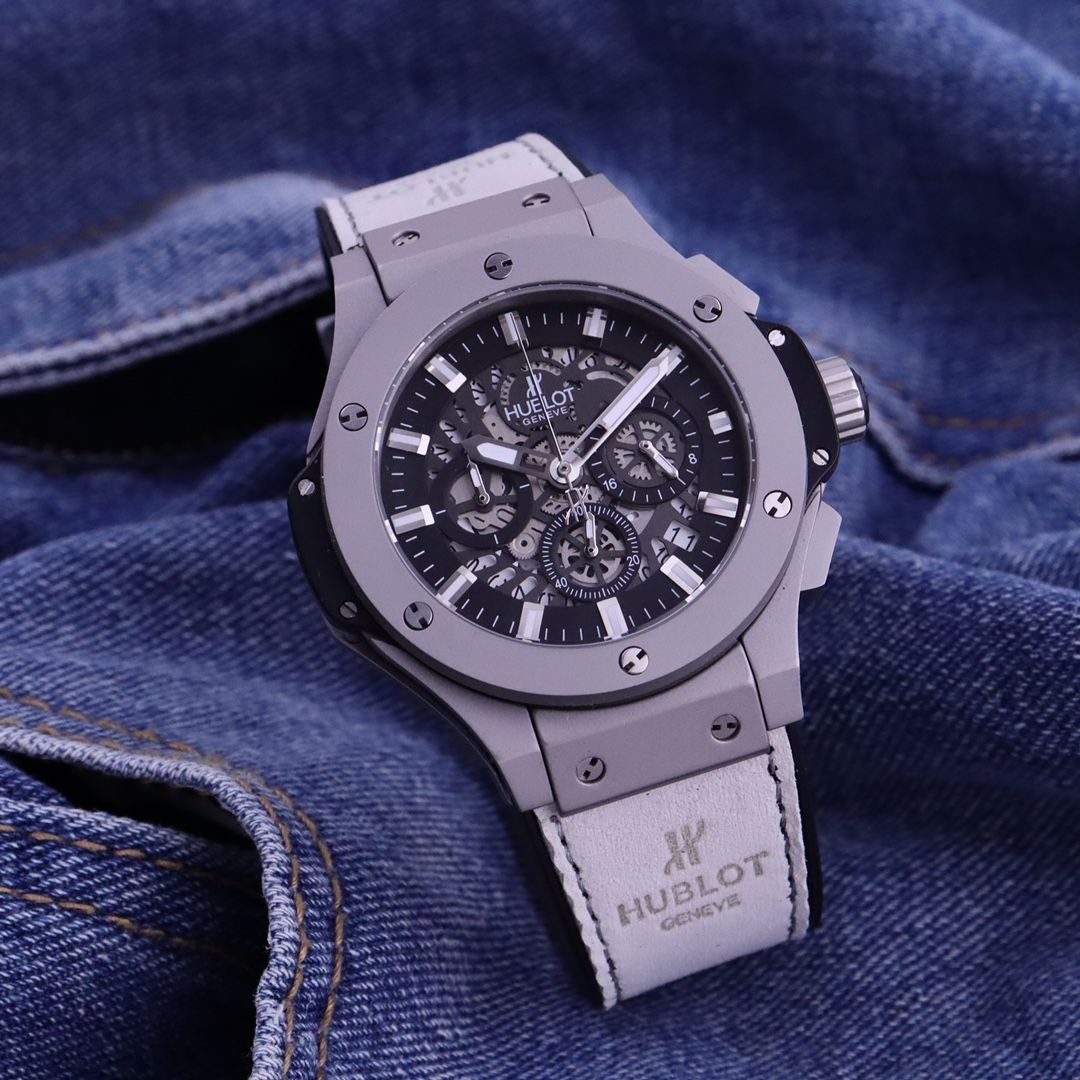 525.NQ.0120.QR.MTK17 スケルトン HUBLOT（ウブロ）クラシック
