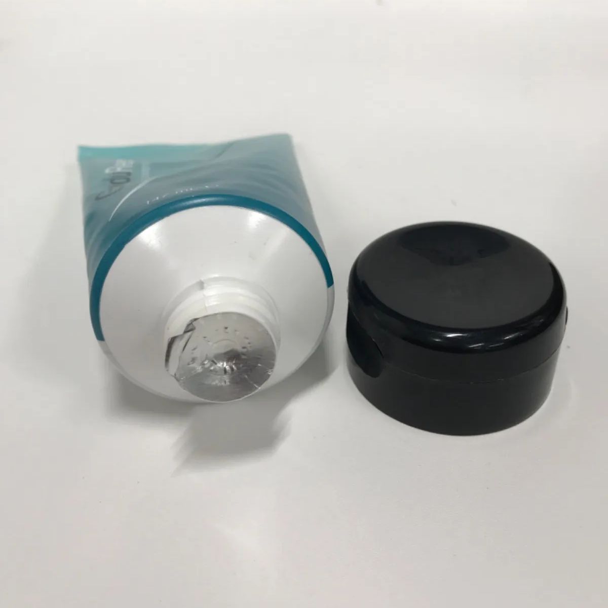 GradURecolor カラーリストアシャンプー 147mL 2箱　未使用最安 GradURecolor カラーリストアシャンプー 147mL 2箱 未使用最安