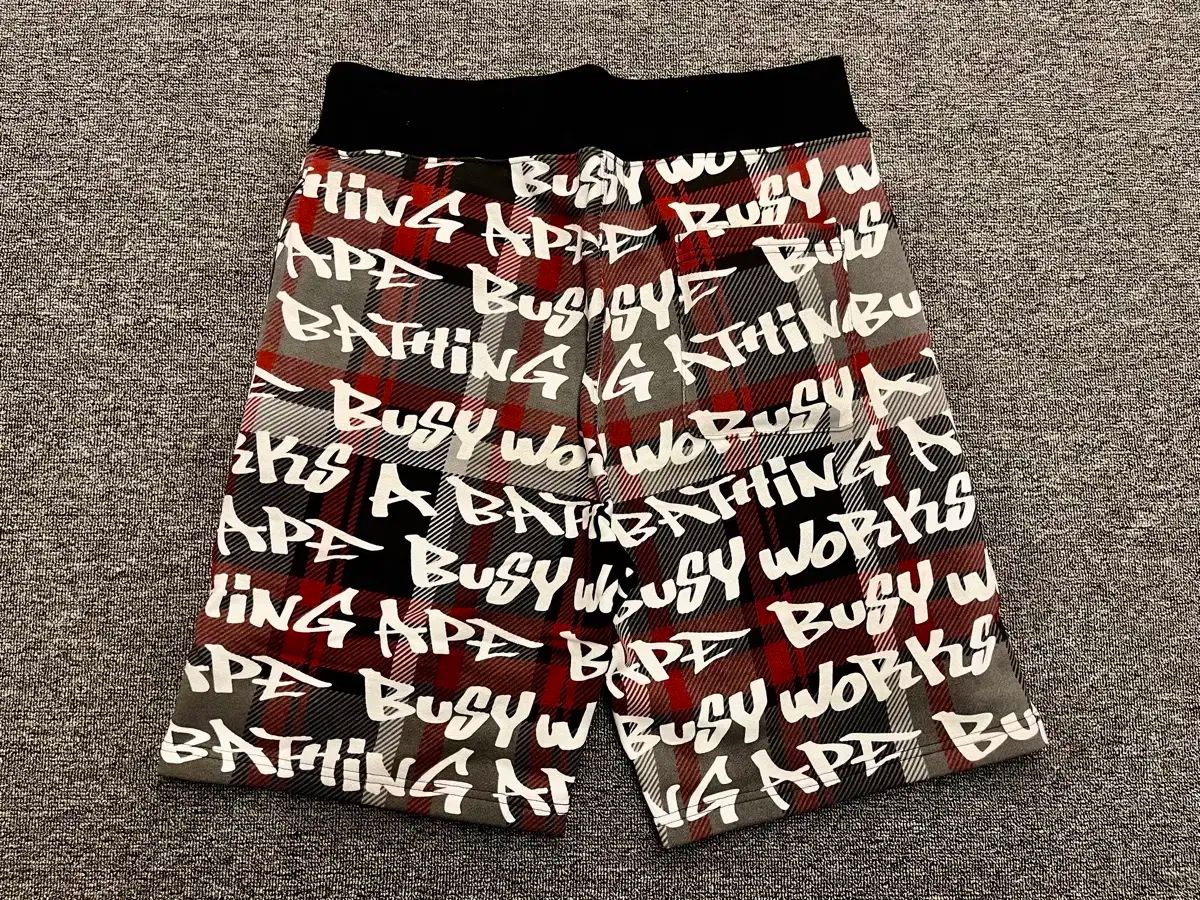 ハーフパンツ