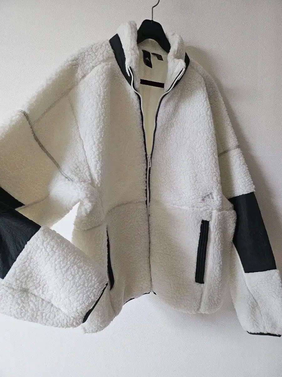 adidas アディダス フリース ジップアップ S オーバーフィットユニセックス