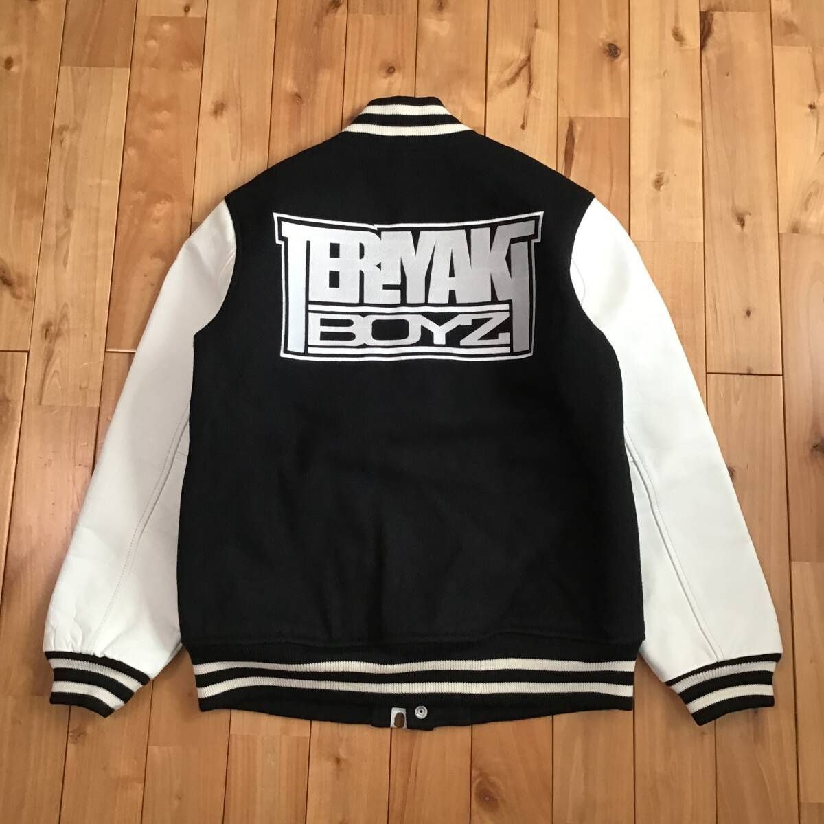 ☆Kanye West着用☆ TERIYAKI BOYS 袖レザー スタジャン Mサイズ a 