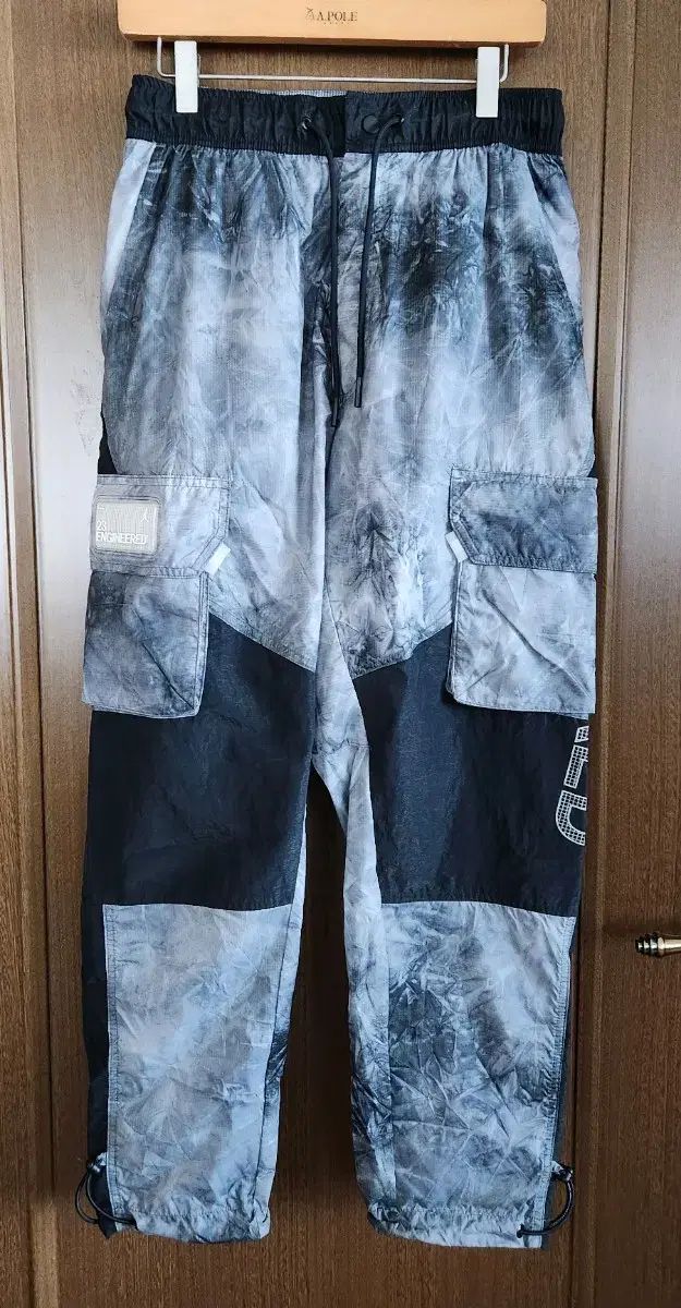 NIKE ナイキ ジョーダン エンジニアリング カーゴ M サイズ