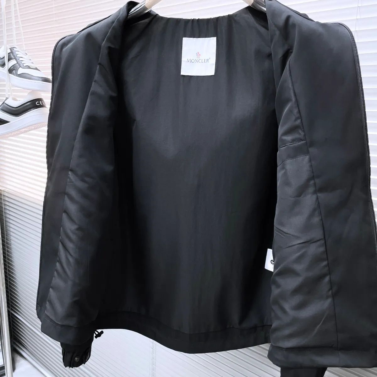 新品】MONCLER （モンクレール） ナイロンジャケット ブラック