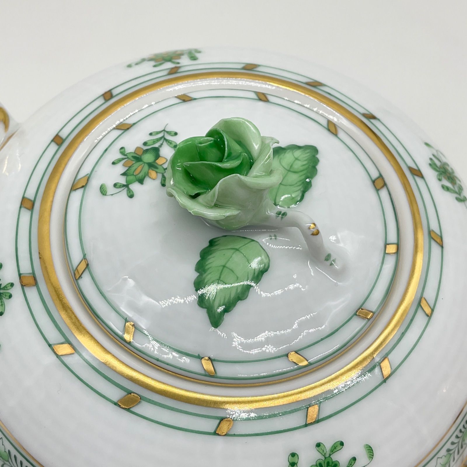 未使用☆ヘレンド アポニーグリーン シェルディシュ Herend 未使用☆ヘレンド アポニーグリーン シェルディシュ Herend