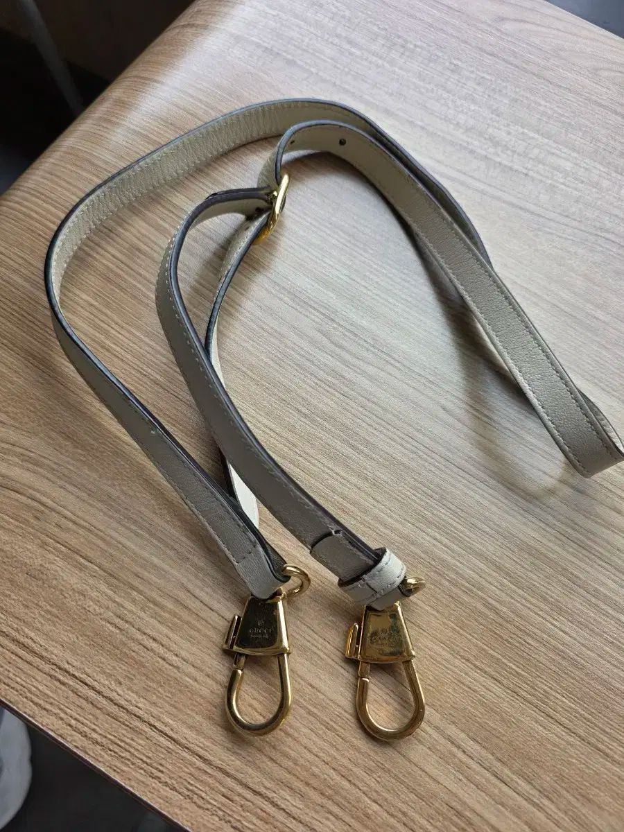 正規品 グッチ バッグ ストラップ アイボリー カラー