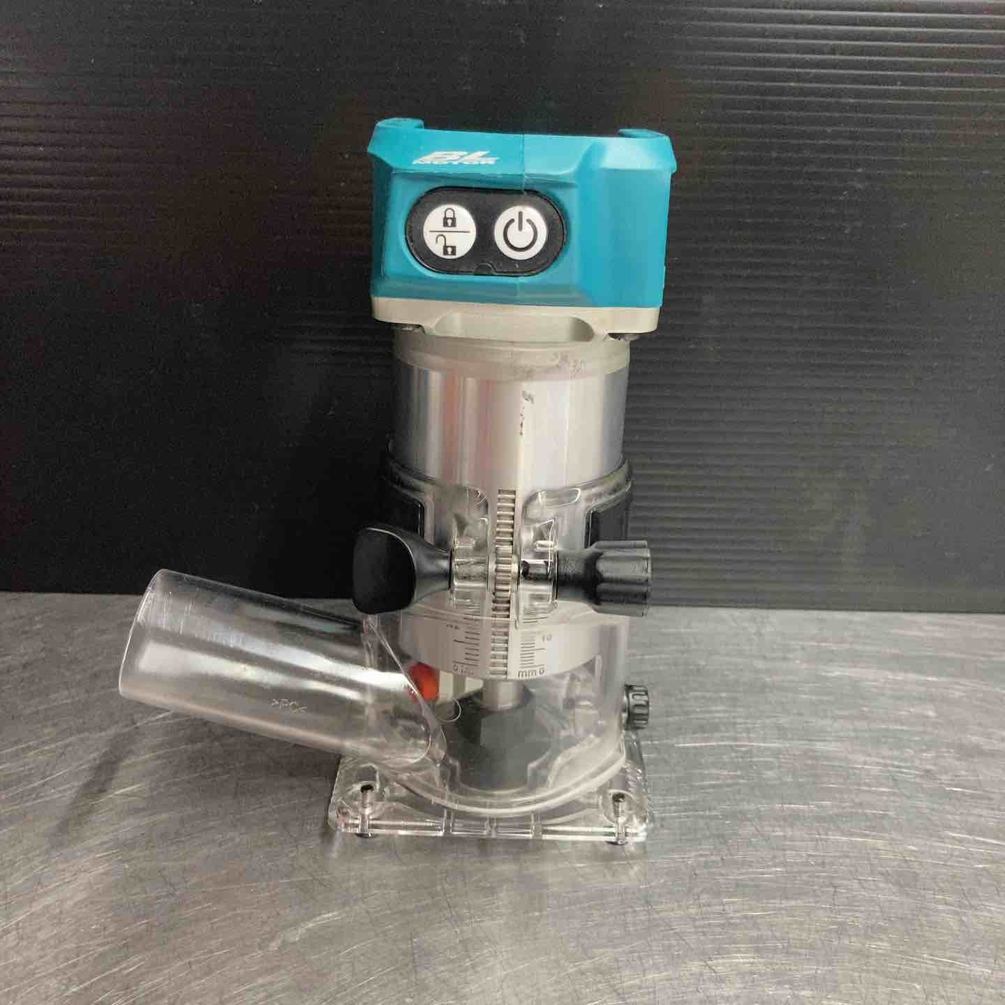 バッテリー1個付属