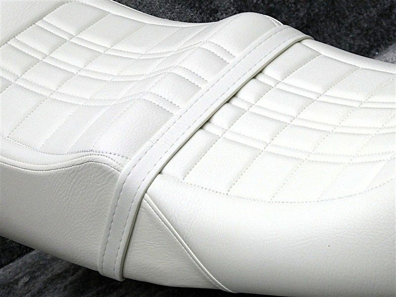 Z400FX E4白 カスタムシート/アンコ抜き 純正仕様 ローダウンシート