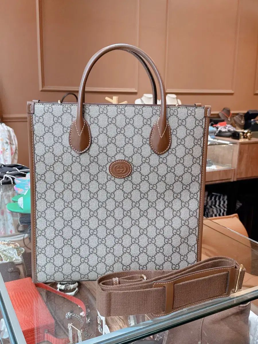 ダウン GUCCI グッチ インターロッキング Supreme シュプリーム キャンバス トートバッグ