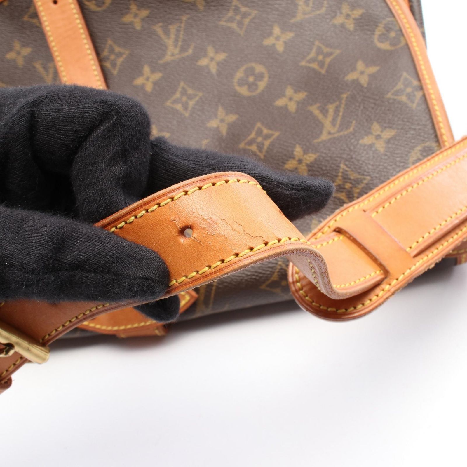 Louis vitton ソミュール35 LOUIS VUITTON ルイヴィトン ソミュール35 ショルダーバッグ