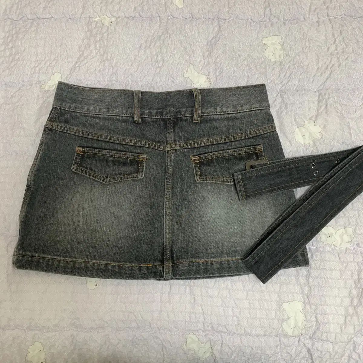 親愛なる私 ロー ウェスト ベルト付き ウォッシュ デニム スカート GULLKHAN_COM